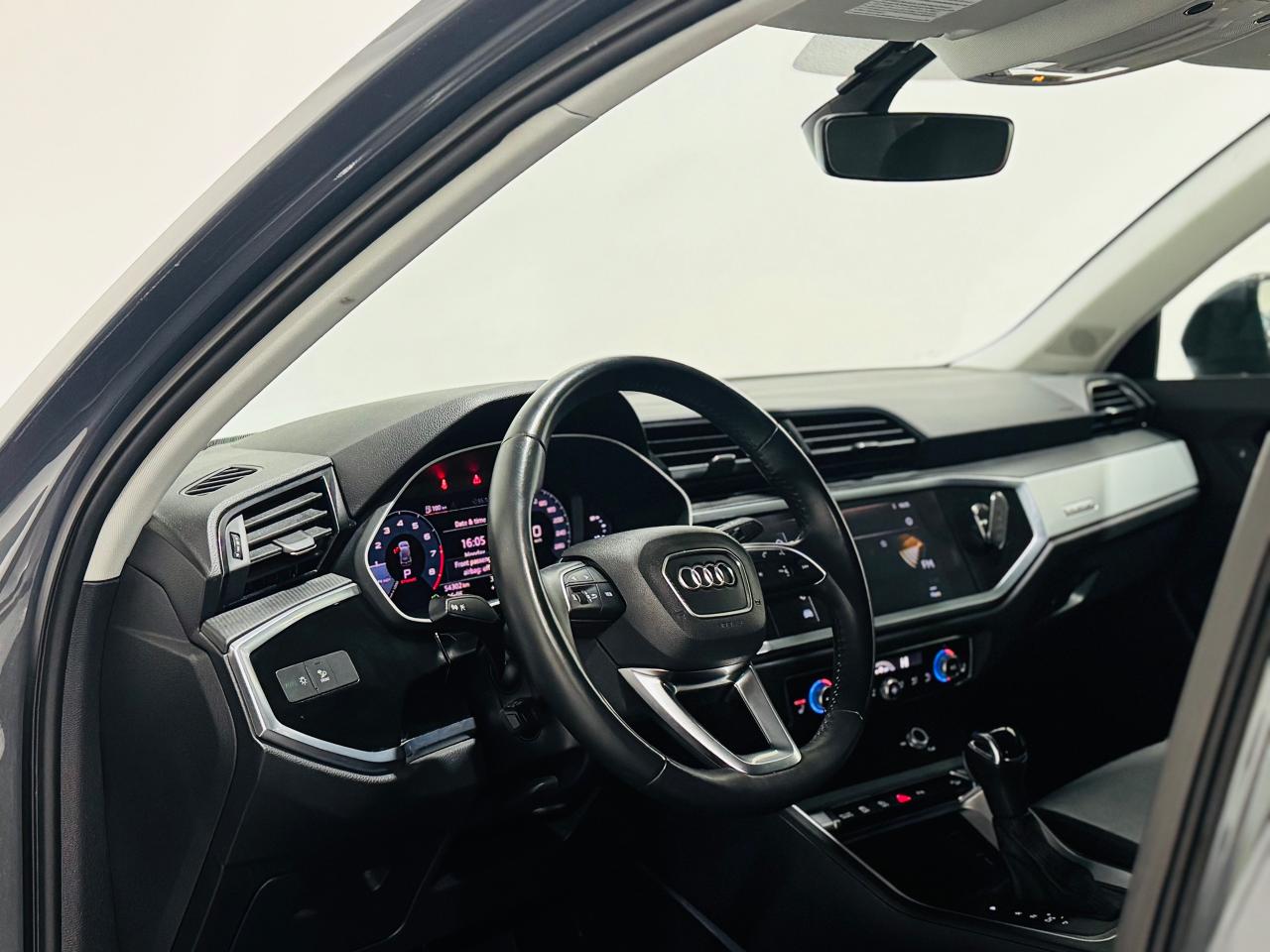 2020 Audi Q3 Premium quattro - Photo #8