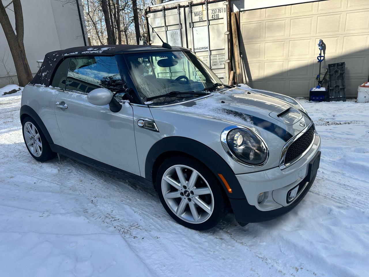 Used 2012 MINI Cooper Convertible S Highgate Edition for sale in Cambridge, ON