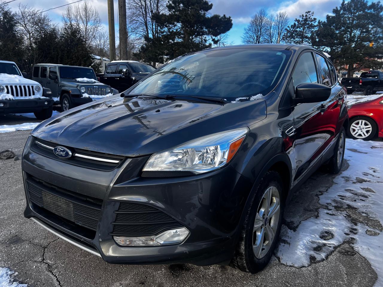 Used 2015 Ford Escape SE / REVERSE CAM / YOU SAFETY YOU SAVE for sale in Cambridge, ON