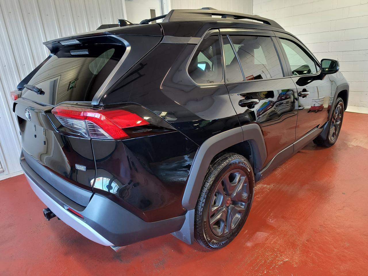 2022 Toyota RAV4 TRAIL AWD Photo1