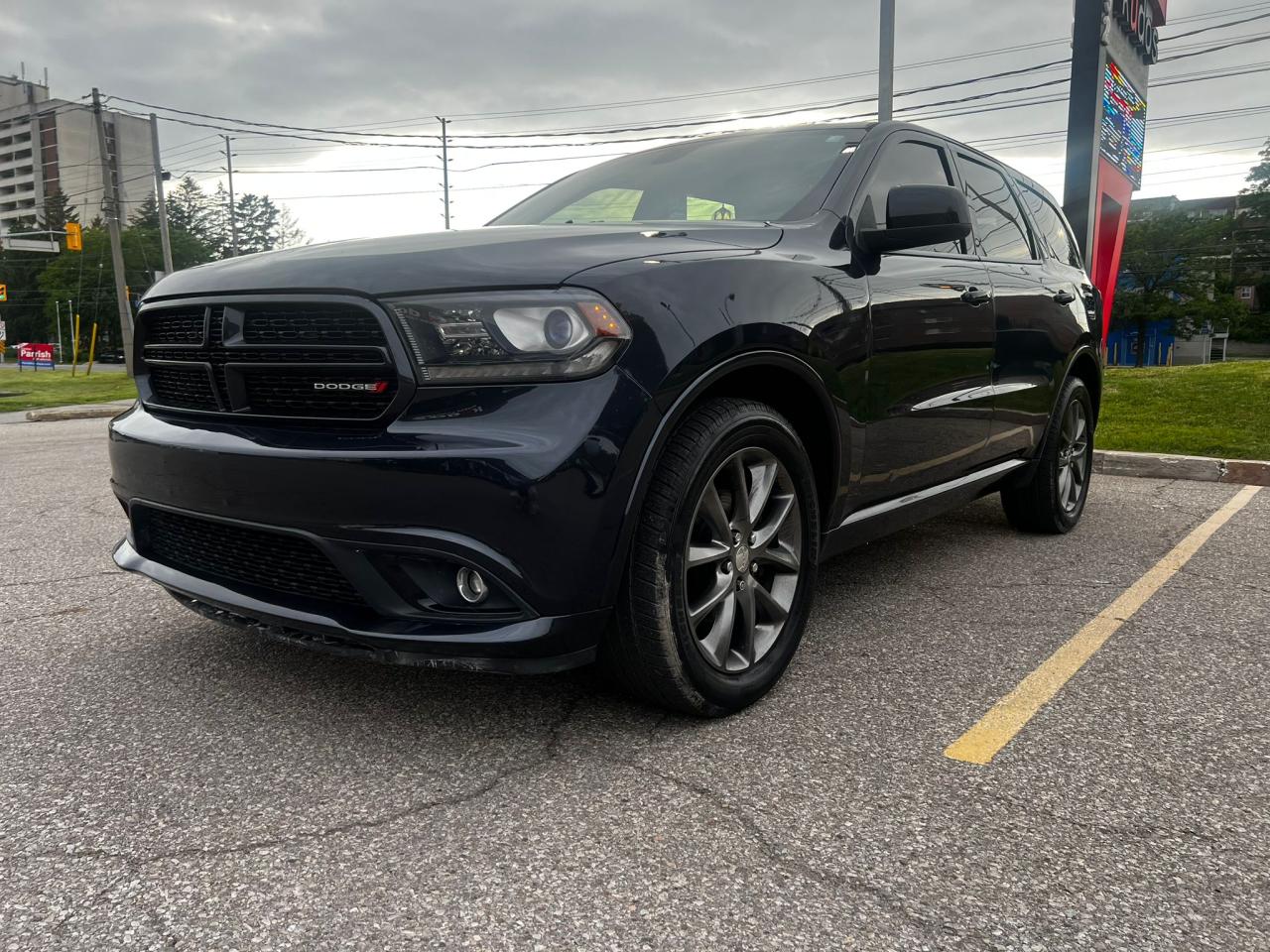 Used 2015 Dodge Durango SXT for sale in Mississauga, ON