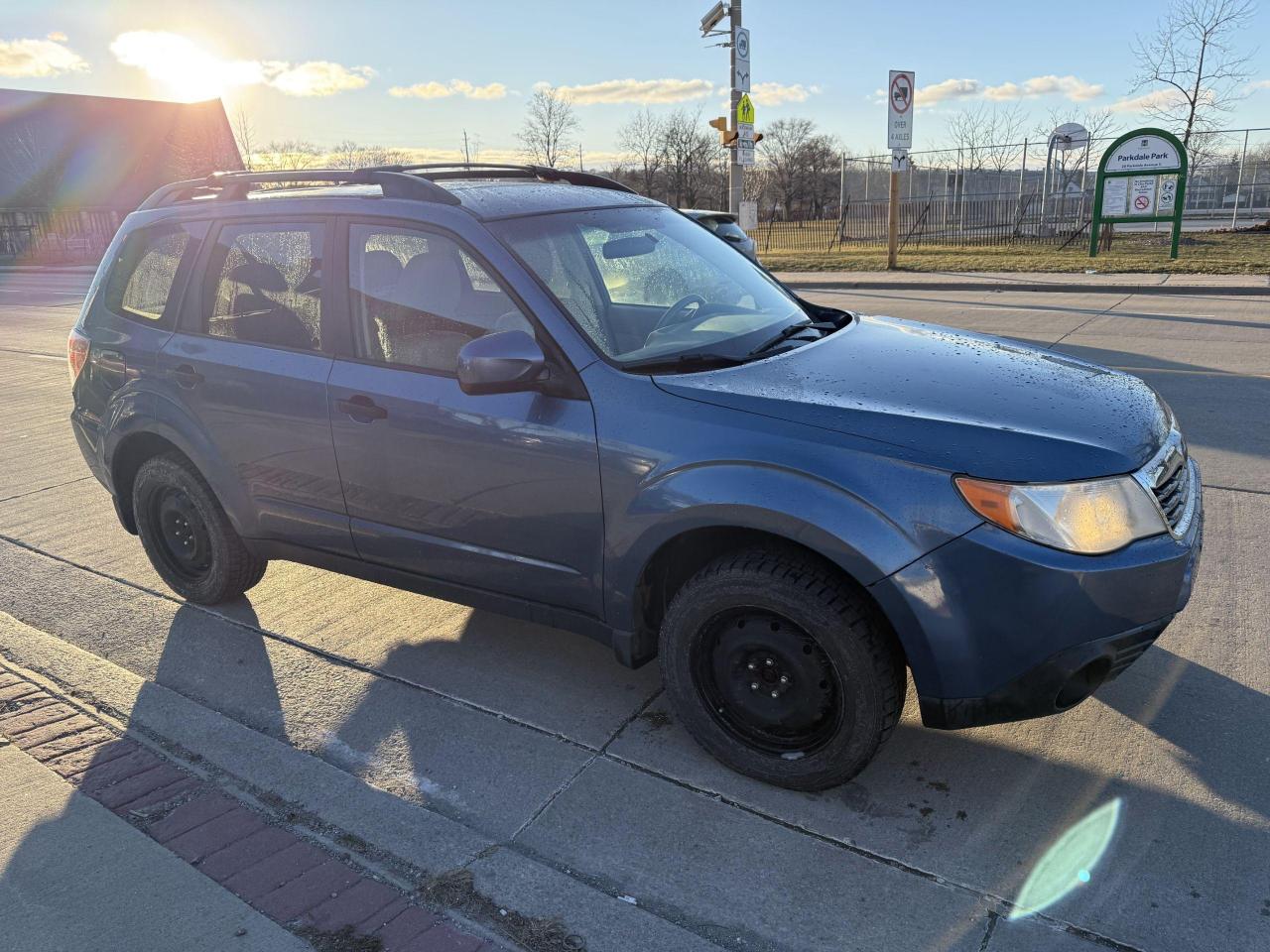 2010 Subaru Forester 5dr Wgn Man 2.5X Sport - Photo #4