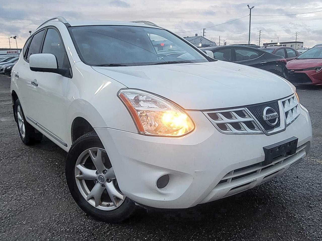 Used 2011 Nissan Rogue SV for sale in Pickering, ON