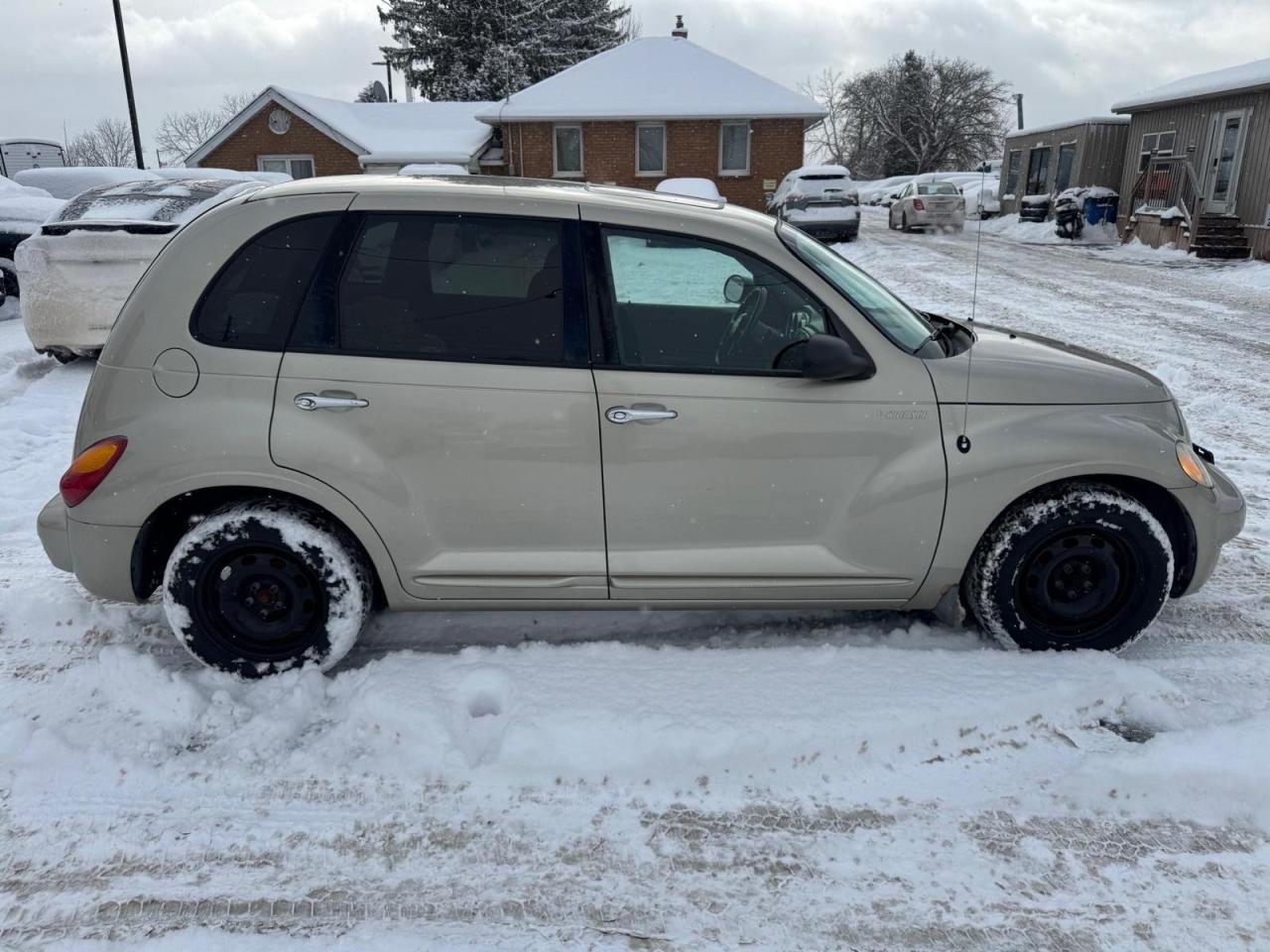 2005 Chrysler PT Cruiser TOURING EDITION, ONLY 152KMS, NO ACCIDENTS, CERT - Photo #6