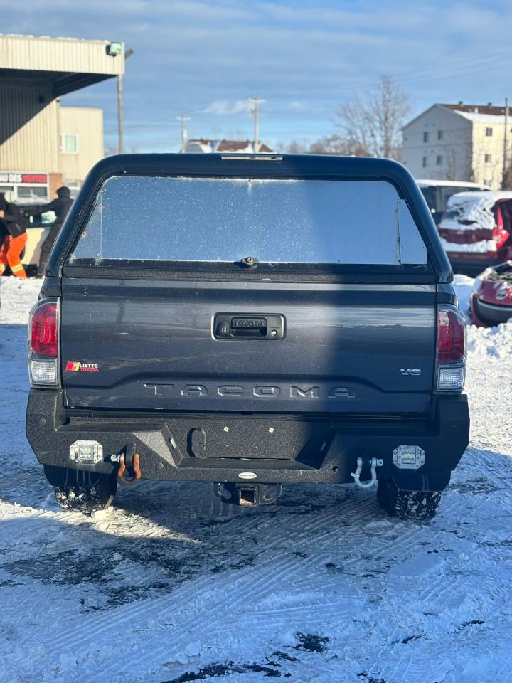 2022 Toyota Tacoma  - Photo #3