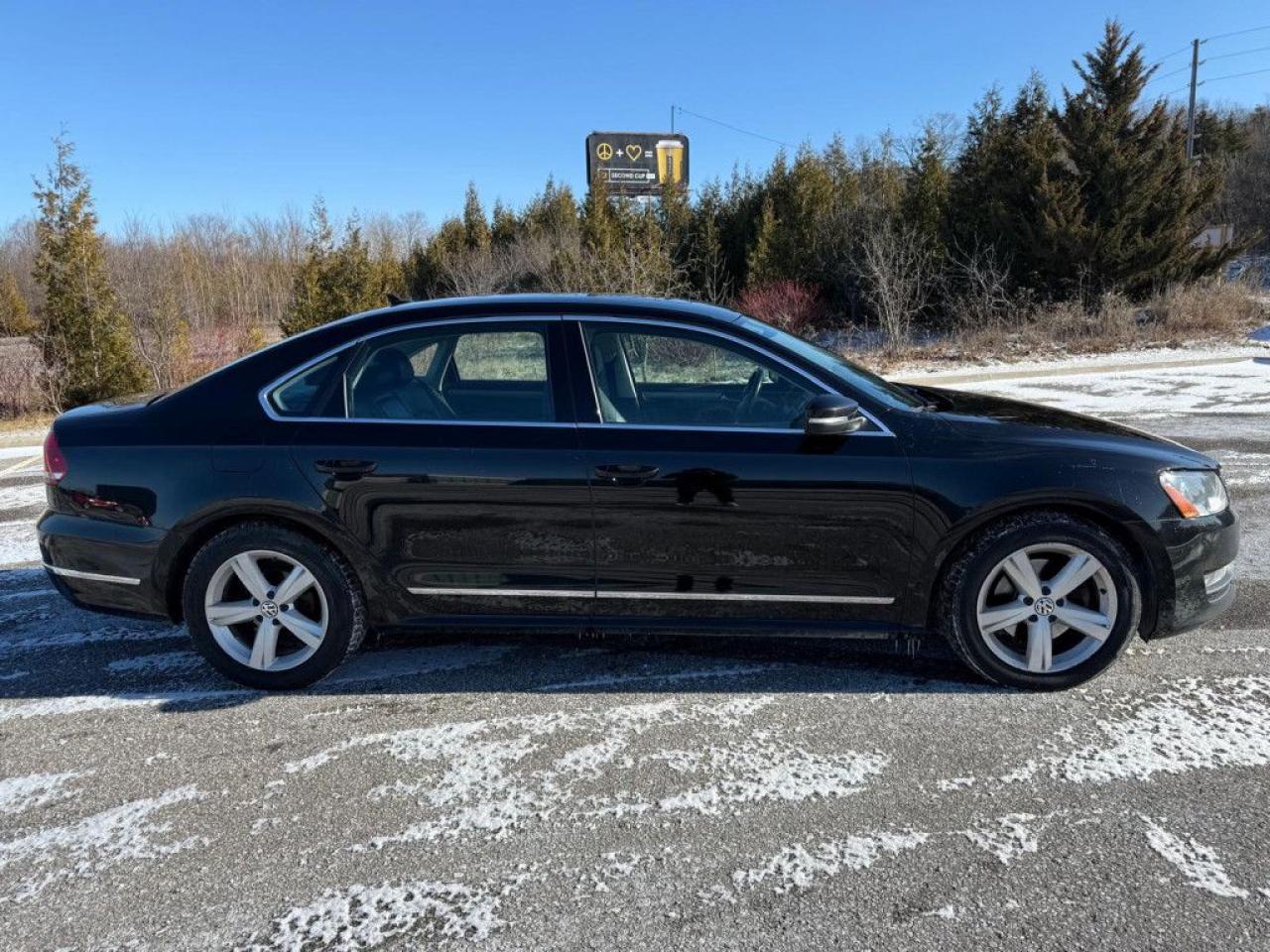 2015 Volkswagen Passat COMFORTLINE | TDI | DIESEL | CLEAN CARPROOF | LEATHER | SUNROOF - Photo #8