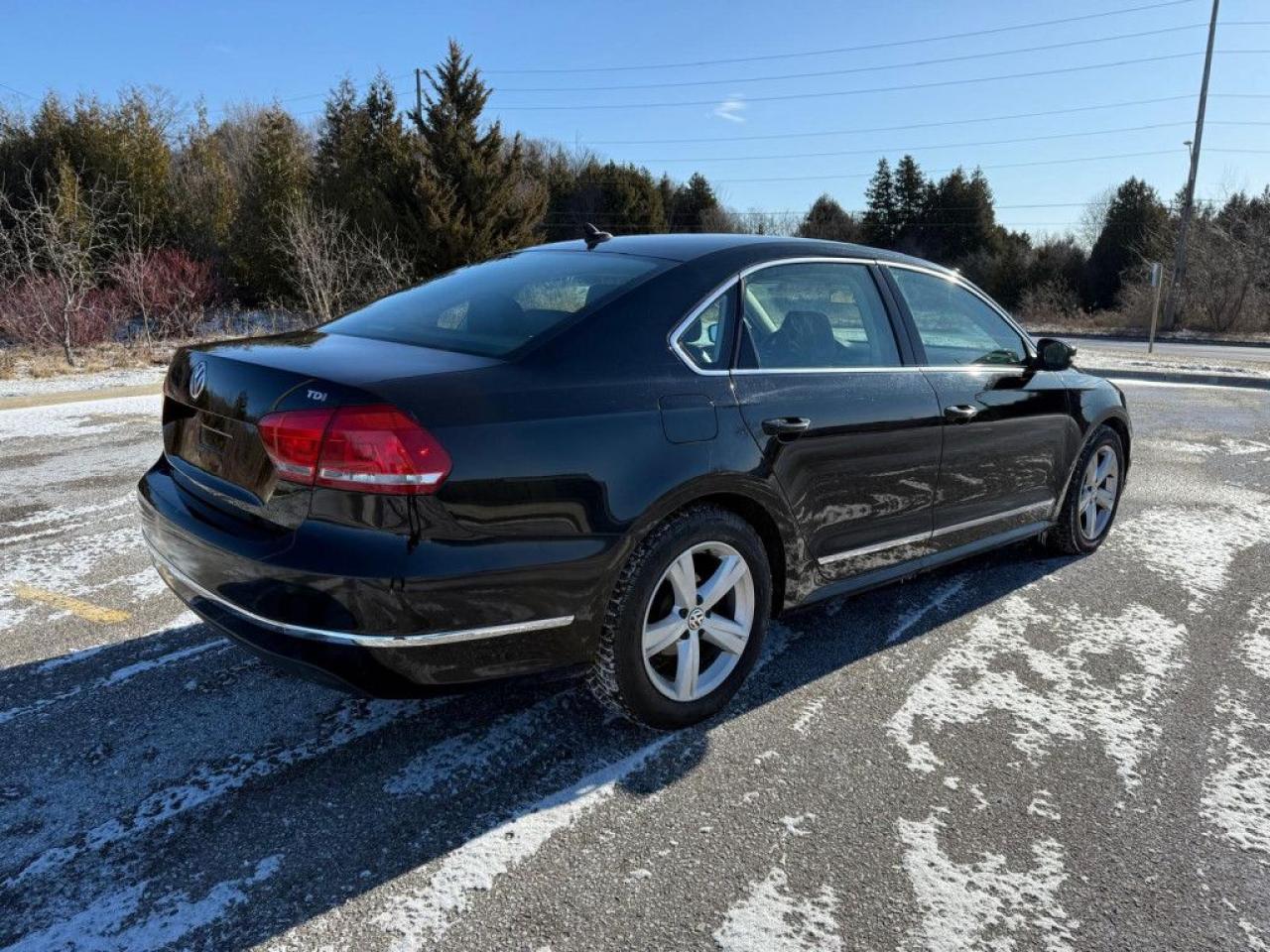 2015 Volkswagen Passat COMFORTLINE | TDI | DIESEL | CLEAN CARPROOF | LEATHER | SUNROOF - Photo #7