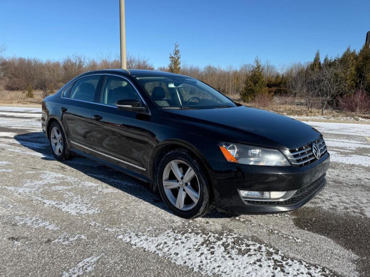2015 Volkswagen Passat COMFORTLINE | TDI | DIESEL | CLEAN CARPROOF | LEATHER | SUNROOF - Photo #9