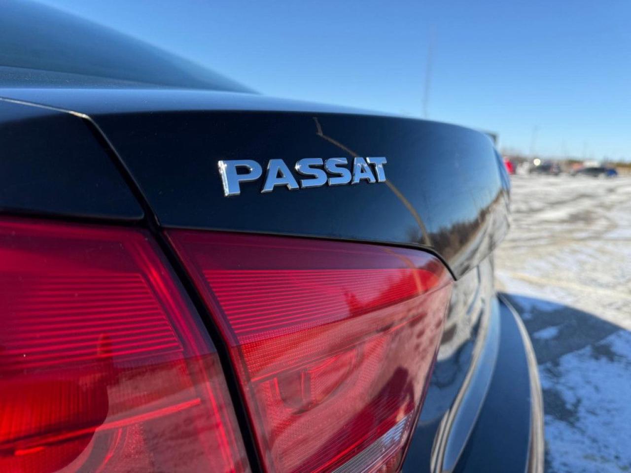 2015 Volkswagen Passat COMFORTLINE | TDI | DIESEL | CLEAN CARPROOF | LEATHER | SUNROOF - Photo #11