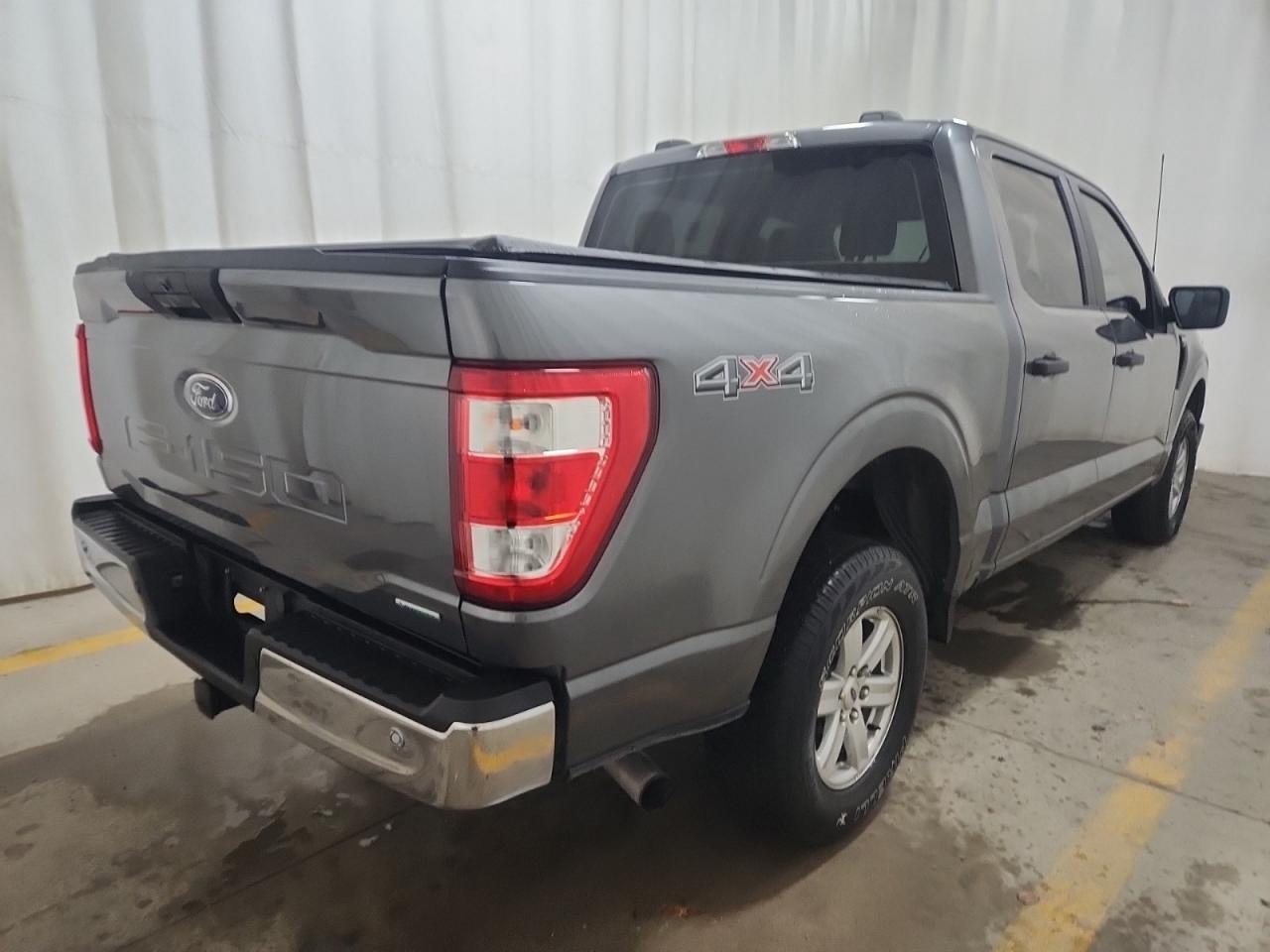 2021 Ford F-150 XL Photo