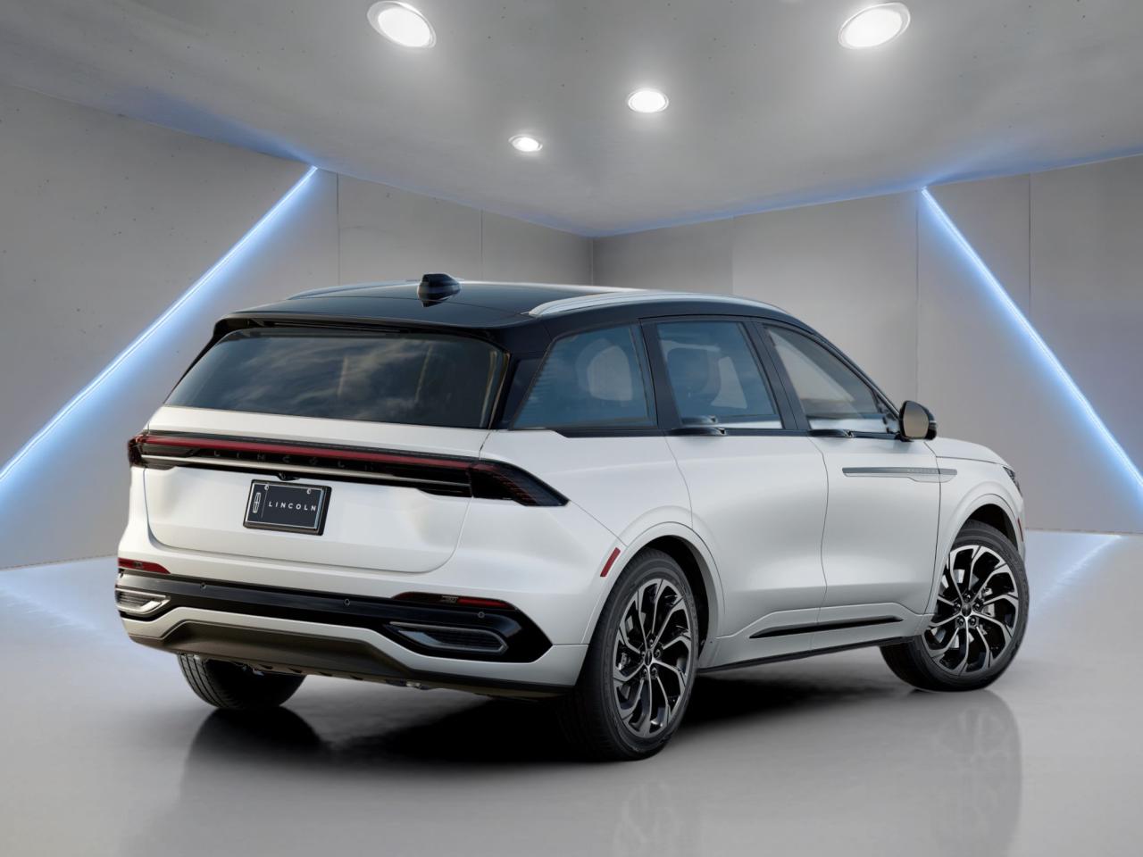 2025 Lincoln Nautilus RESERVE Photo