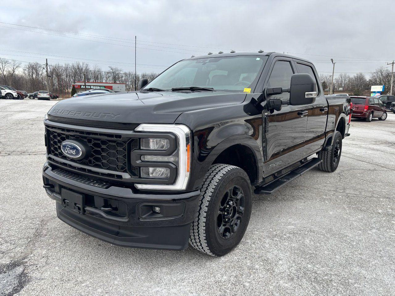 Used 2023 Ford F-250 Super Duty XLT for sale in Essex, ON