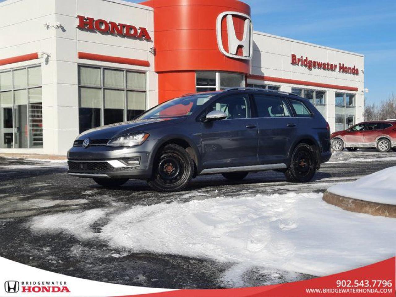 Used 2017 Volkswagen Golf Alltrack BASE for sale in Bridgewater, NS