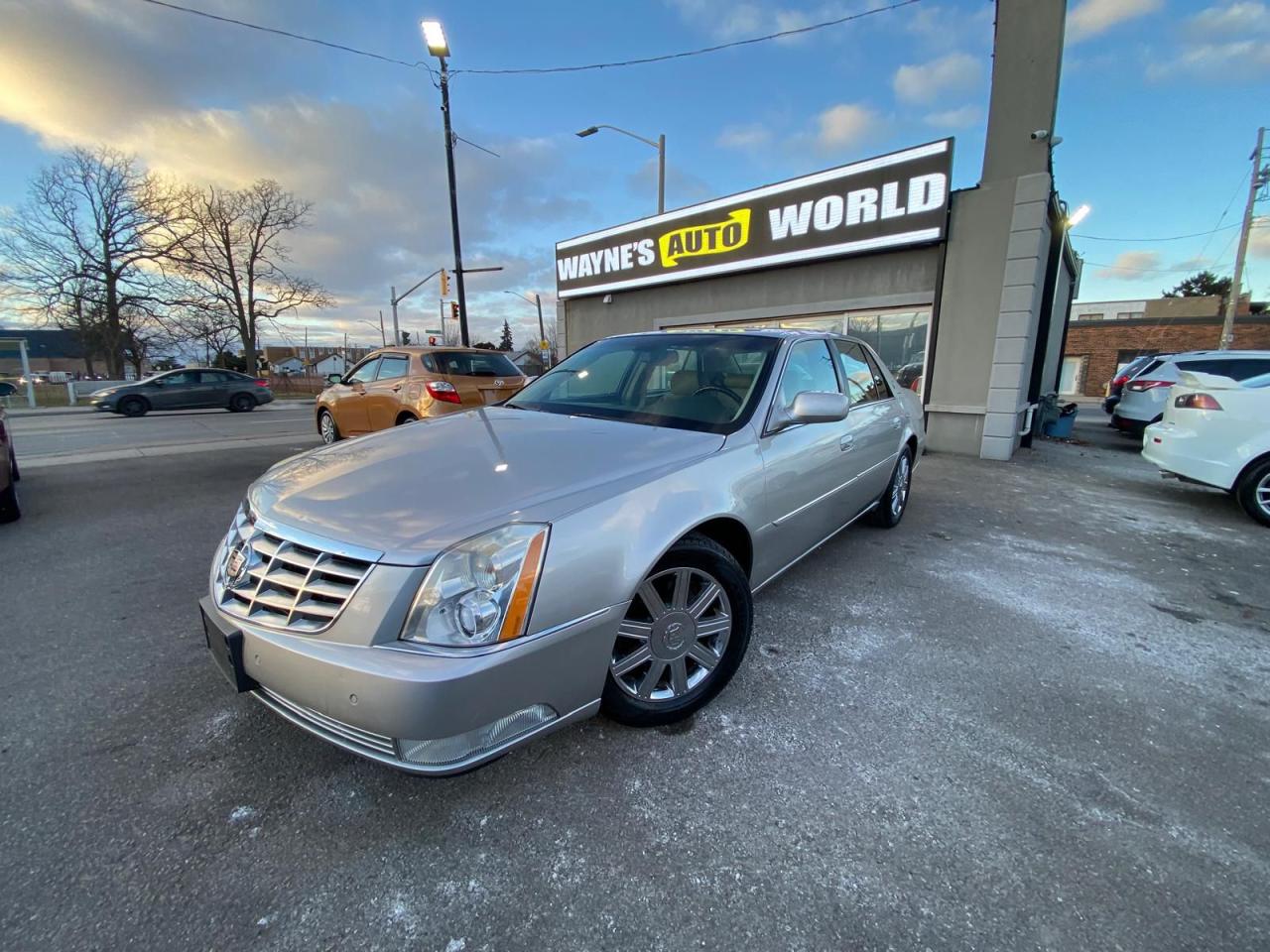 Used 2006 Cadillac DTS  for sale in Hamilton, ON