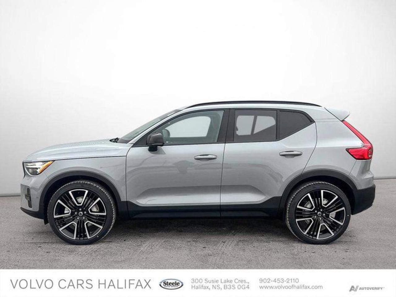 New 2025 Volvo XC40 Ultra Dark Theme for sale in Halifax, NS