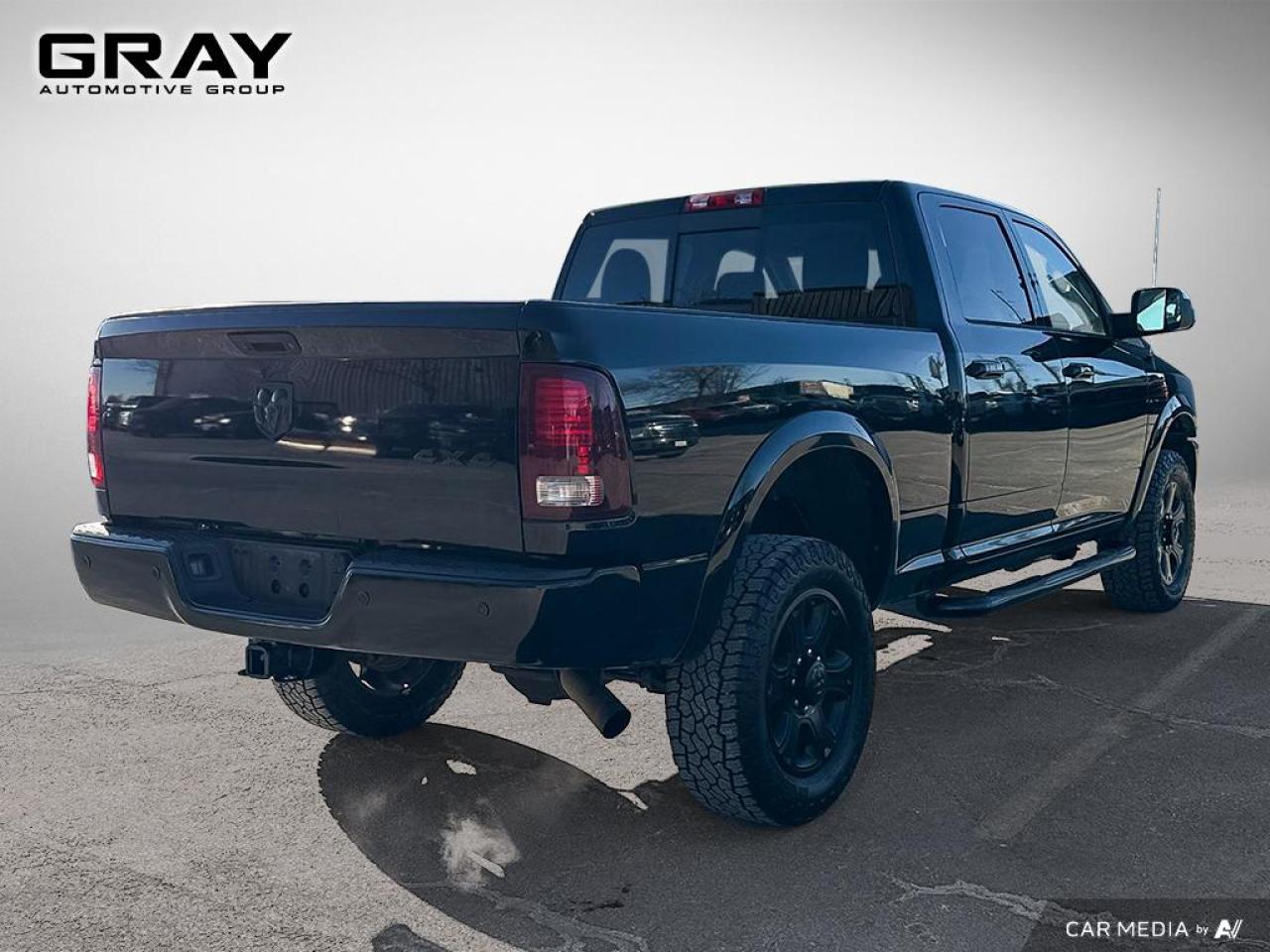 2014 RAM 2500 LARAMIE/6.4L V8 Hemi/LOADED - Photo #5