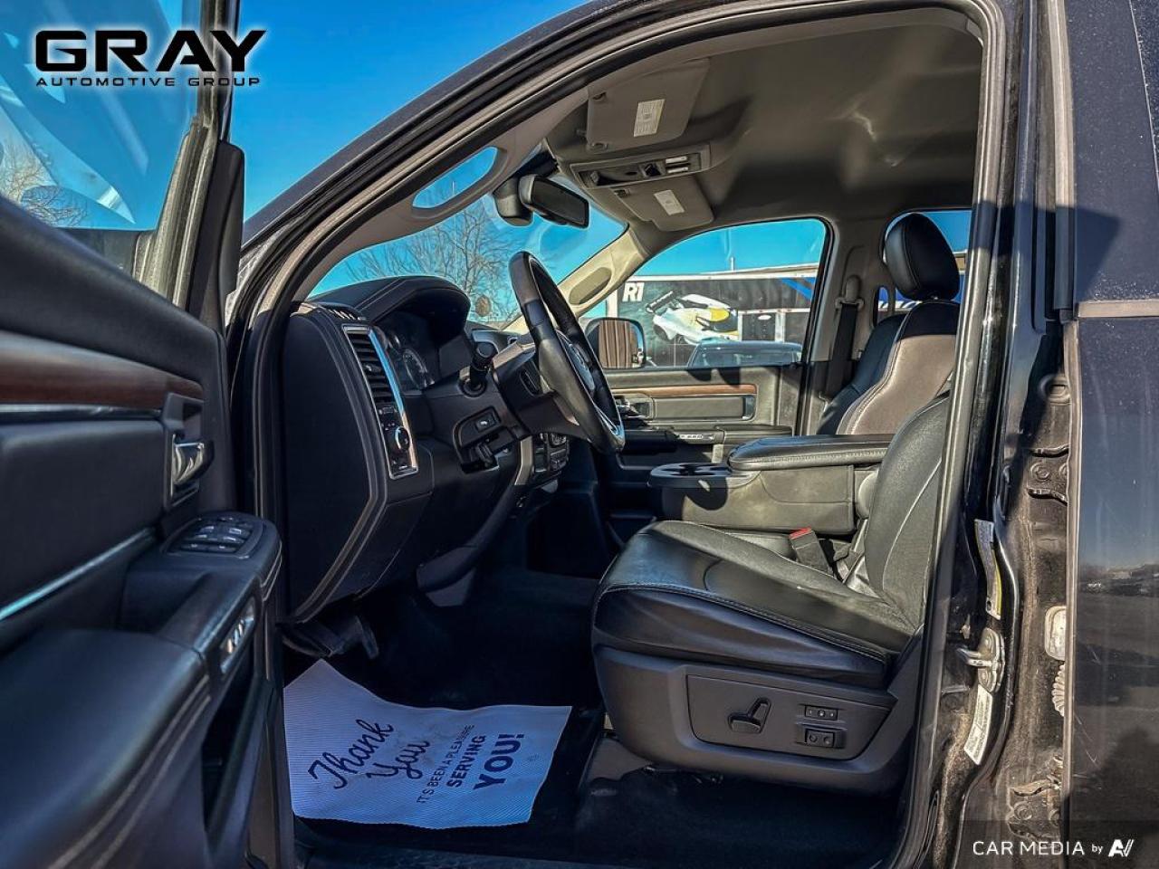 2014 RAM 2500 LARAMIE/6.4L V8 Hemi/LOADED - Photo #12