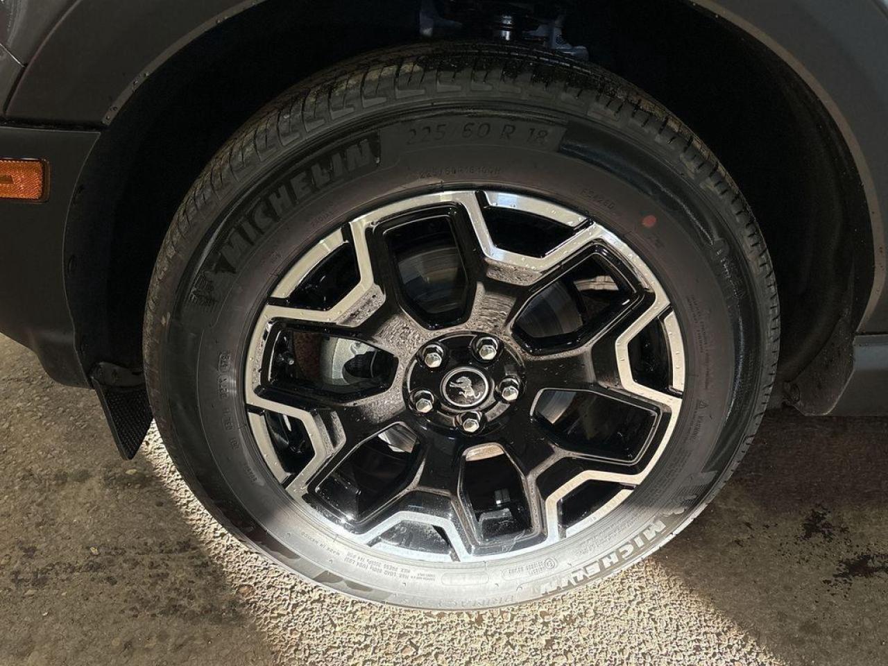 2025 Ford Bronco Sport Outer Banks 300A Photo5