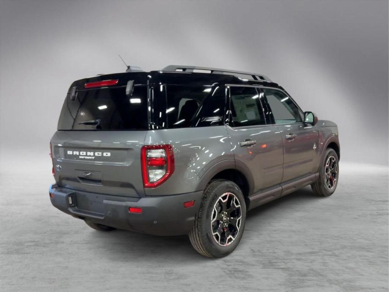 2025 Ford Bronco Sport Outer Banks 300A Photo4