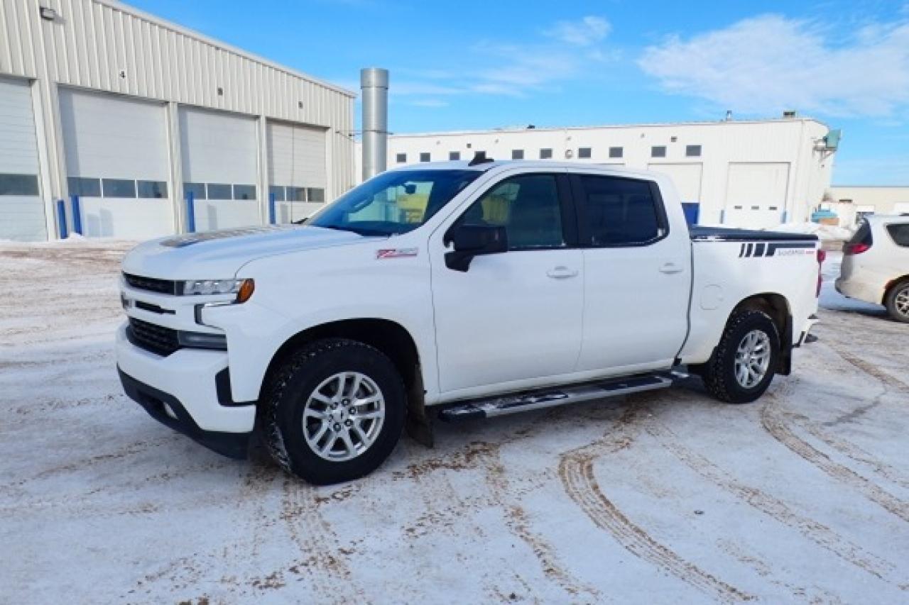 2021 Chevrolet Silverado 1500 RST DSL 4WD Crew Cab w/Power Htd L, BUC - Photo #2