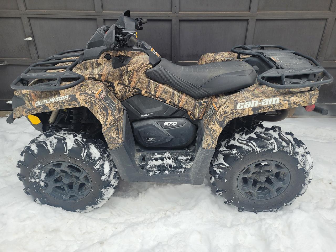 <p><span style=font-family: neue-haas-unica, sans-serif; font-size: 16px; font-variant-ligatures: none; background-color: #ffffff;>Mossy Oak&rsquo;s Break-Up Country Camouflage.</span></p><p>One Owner, Financing Available, Trade-ins Welcome!</p><p>Our ATVs have been moved into storage for the winter. Please call in advance to book an appointment to view.</p><p><span style=font-family: neue-haas-unica, sans-serif; font-size: 16px; font-variant-ligatures: none; background-color: #ffffff;>Combine Mossy Oak&rsquo;s Break-Up Country pattern with factory-installed hunting accessories for the ultimate go-anywhere hunting package.</span></p><p><span style=font-family: neue-haas-unica, sans-serif; font-size: 16px; font-variant-ligatures: none; background-color: #ffffff;><span style=color: #000203; font-family: PTSerif; font-variant-ligatures: normal;>The 2023 Can-Am Outlander Hunting Edition 570 comes standard with heavy-duty bumpers, full aluminum skid plates, heated grips, and hand guards, in Mossy Oak Break-Up Country Camo.</span></span></p>