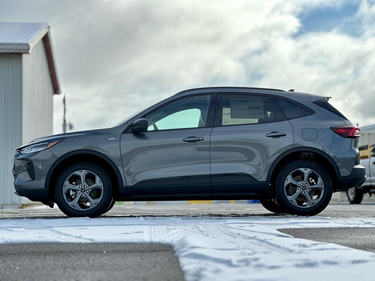 2025 Ford Escape ST-Line AWD Photo