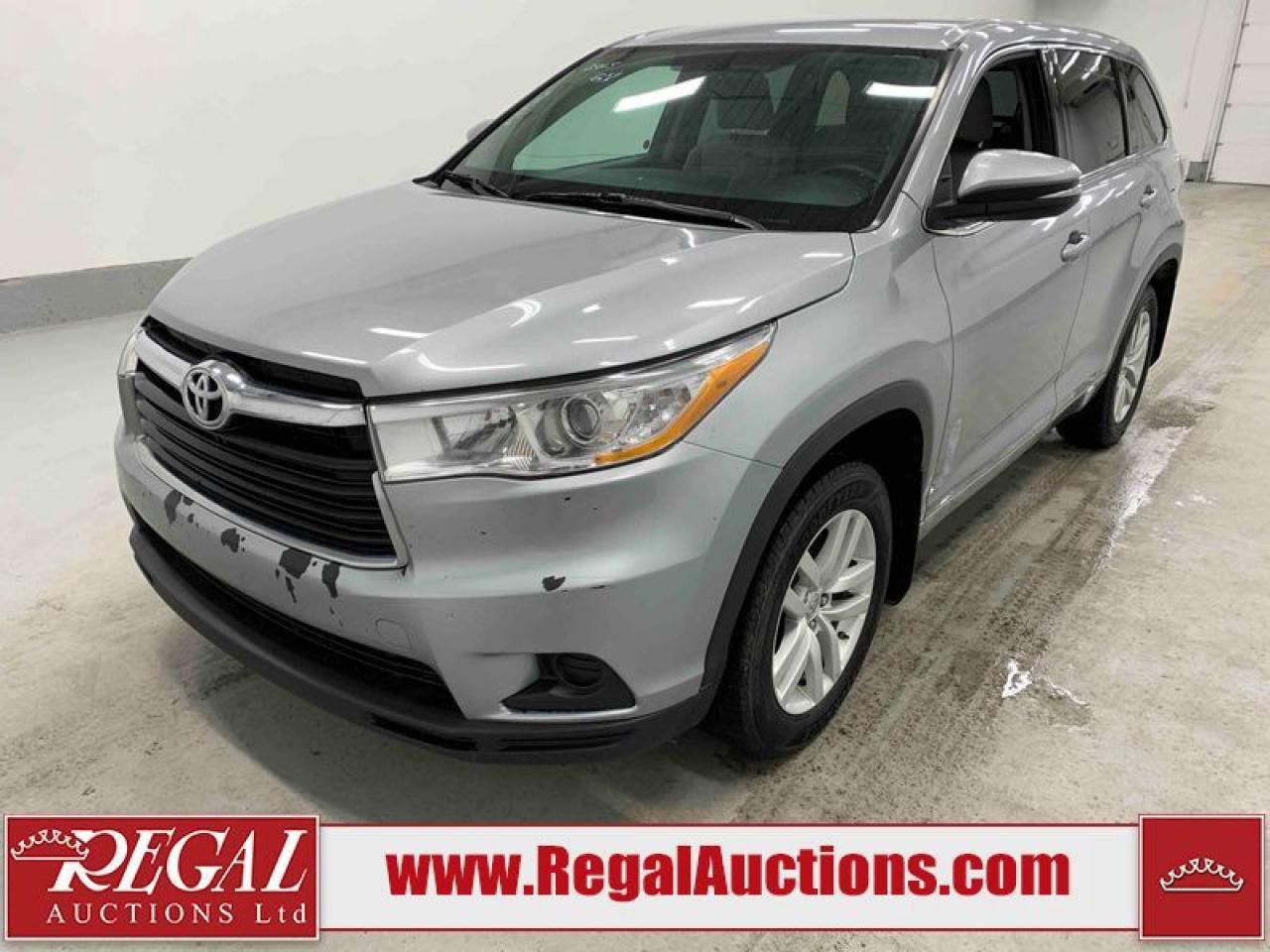 Used 2015 Toyota Highlander LE for sale in Calgary, AB