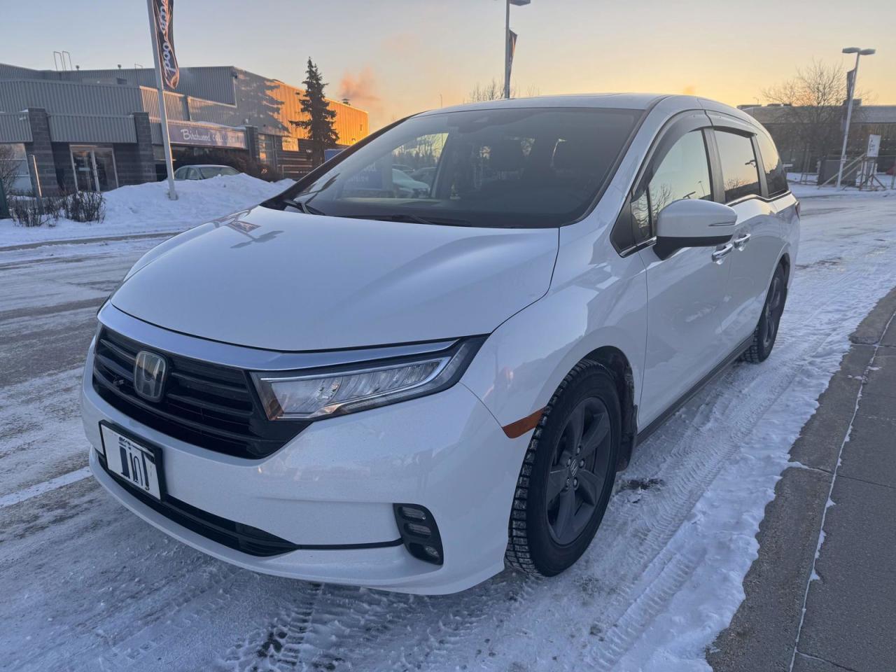 Used 2022 Honda Odyssey EX-RES Consignment | Locally Owned | No Accidents for sale in Winnipeg, MB