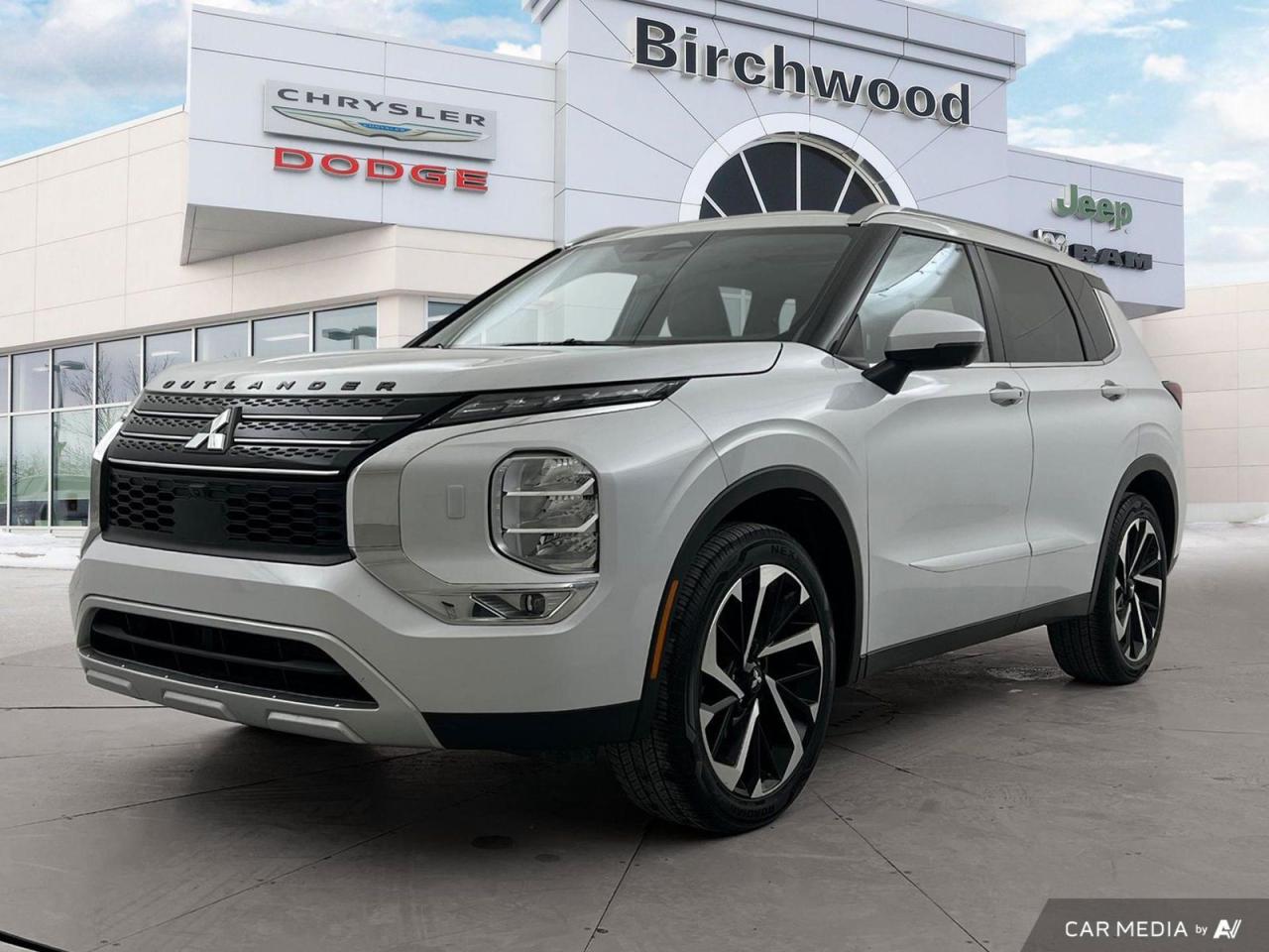 Used 2022 Mitsubishi Outlander LE No Accidents | 7 Passenger | CarPlay for sale in Winnipeg, MB