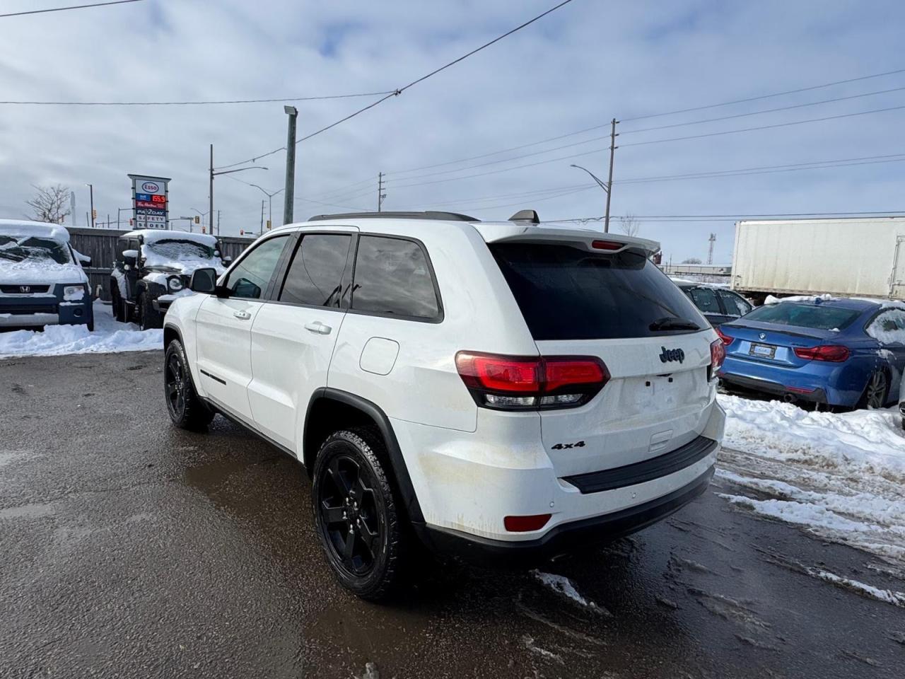 2020 Jeep Grand Cherokee UPLAND, 4X4, V6, ONLY 162KMS, SUNROOF, CERTIFIED - Photo #3