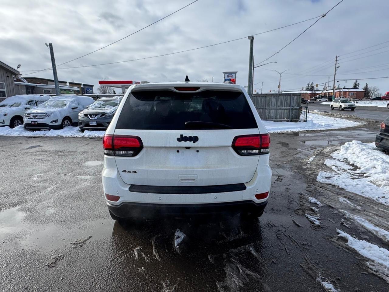 2020 Jeep Grand Cherokee UPLAND, 4X4, V6, ONLY 162KMS, SUNROOF, CERTIFIED - Photo #4