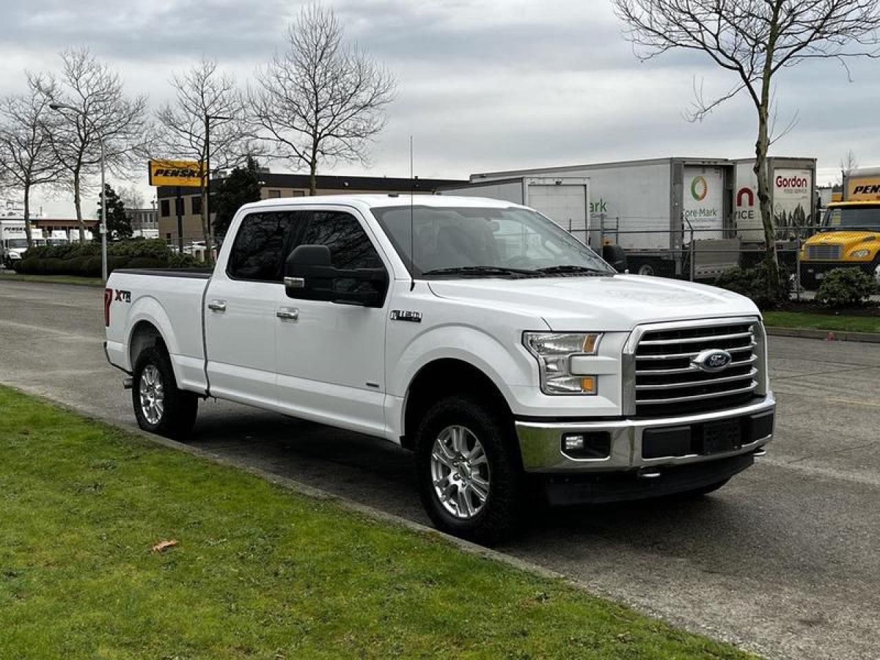 Used 2017 Ford F-150 XL SuperCrew 6.5-ft. Bed 4WD for sale in Burnaby, BC