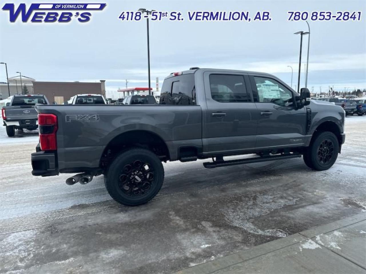 2024 Ford F-350 Super Duty Lariat Photo5