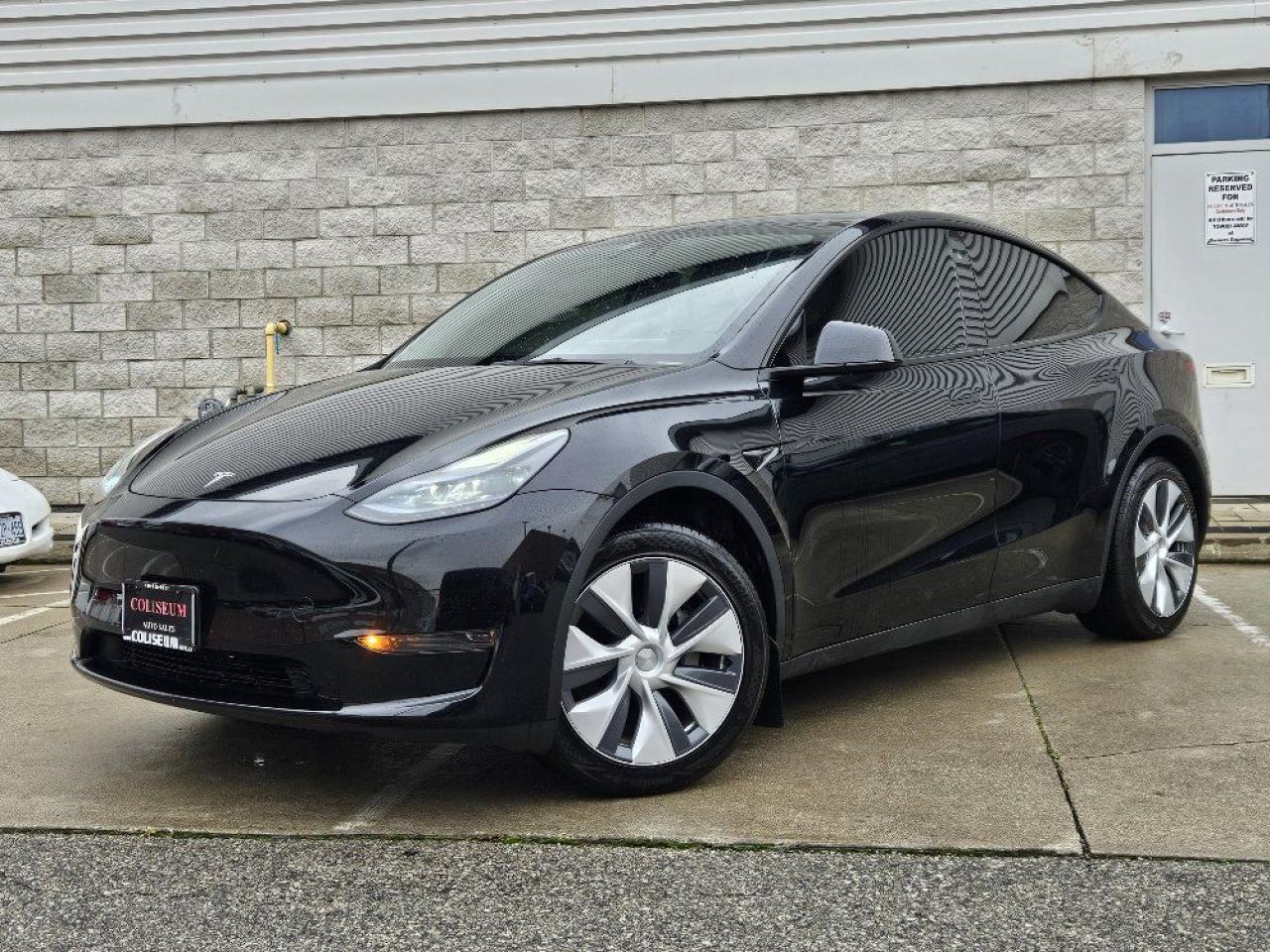 Used 2023 Tesla Model Y AUTOPILOT-1OWNER-CLEAN CARFAX-TESLA WARRANTY for sale in Toronto, ON