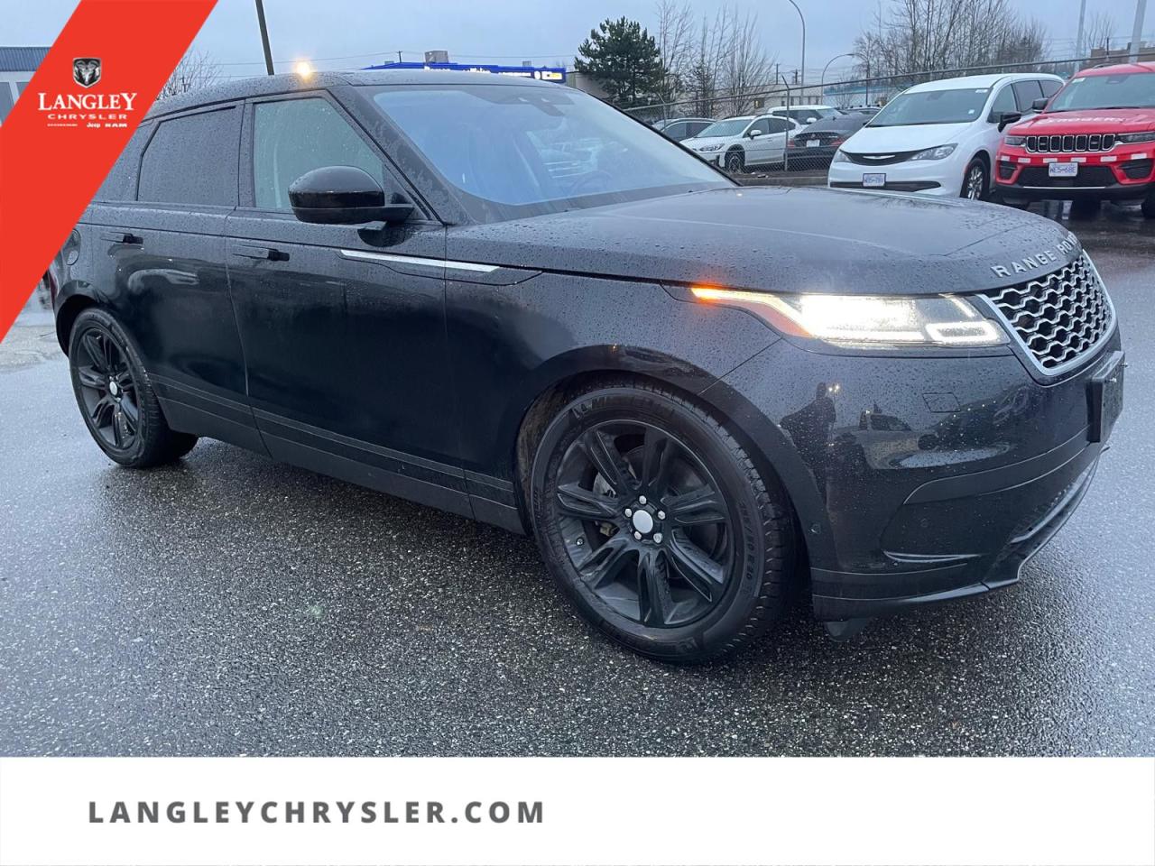 Used 2018 Land Rover Range Rover Velar P380 SE R-Dynamic Leather Seats | Cold Weather Package | Back up Camera for sale in Surrey, BC