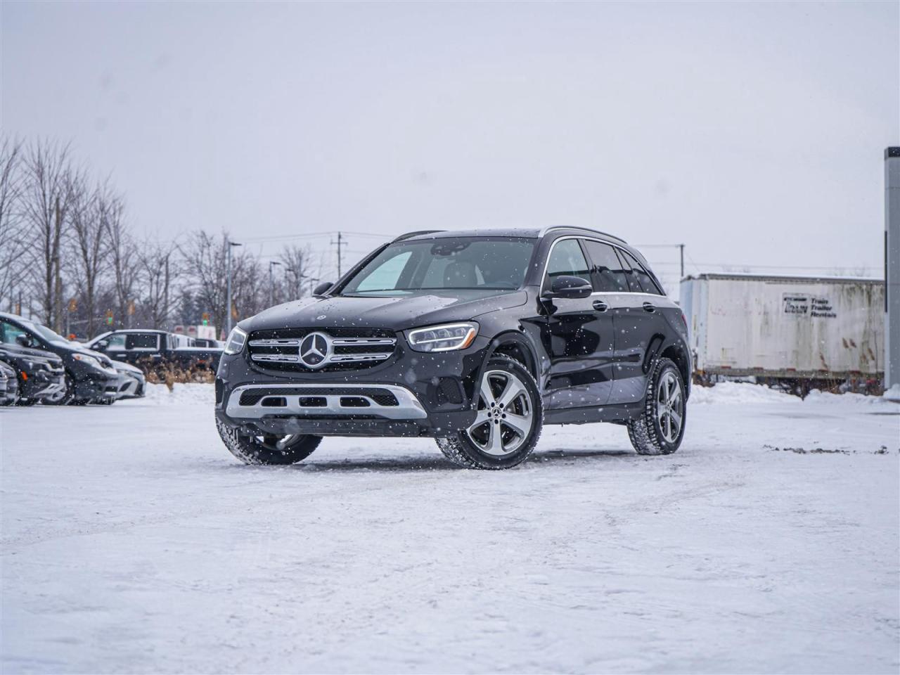 Used 2020 Mercedes-Benz GLC 300 4MATIC | NAV | PANO | LEATHER for sale in Kitchener, ON