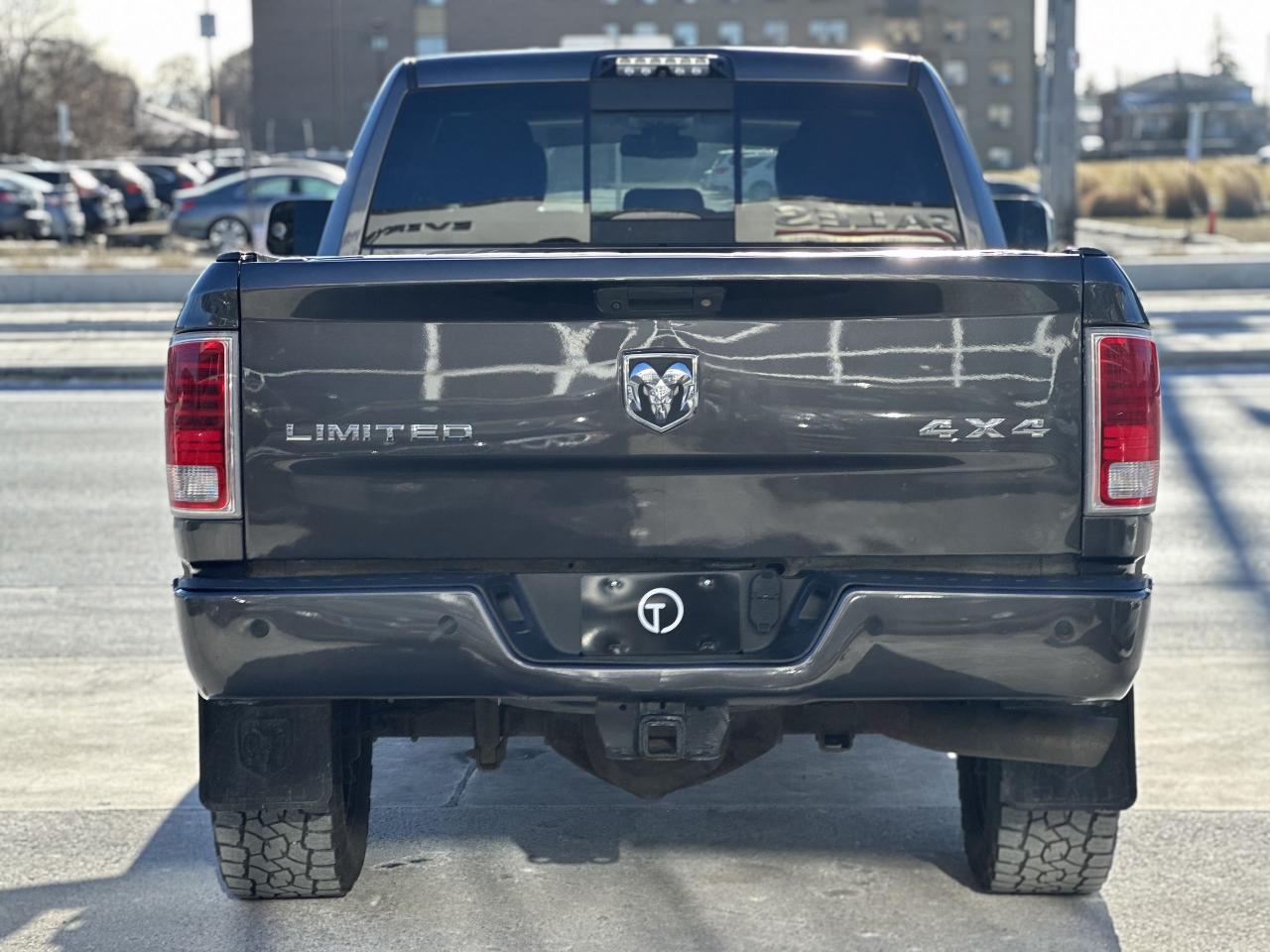 2015 RAM 3500 LONGHORN | LIMITED | LOADED - Photo #10