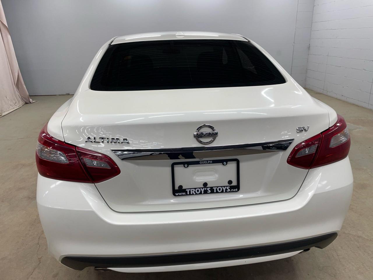 2018 Nissan Altima 2.5 SV Photo5