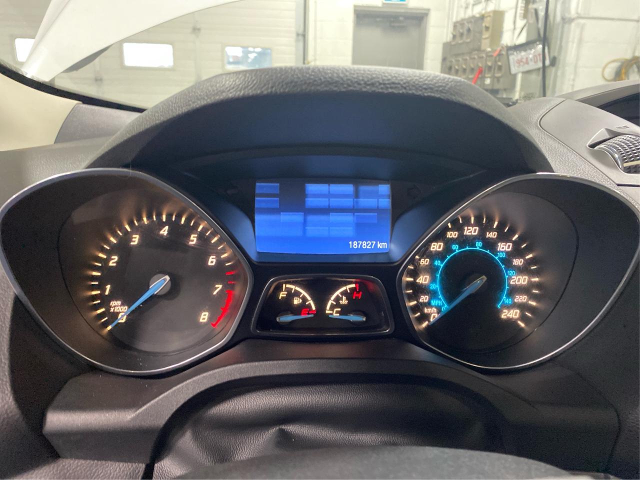 2014 Ford Escape SE Photo