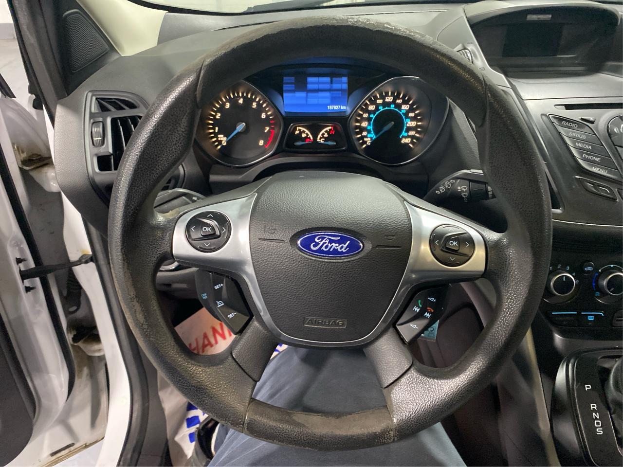 2014 Ford Escape SE Photo