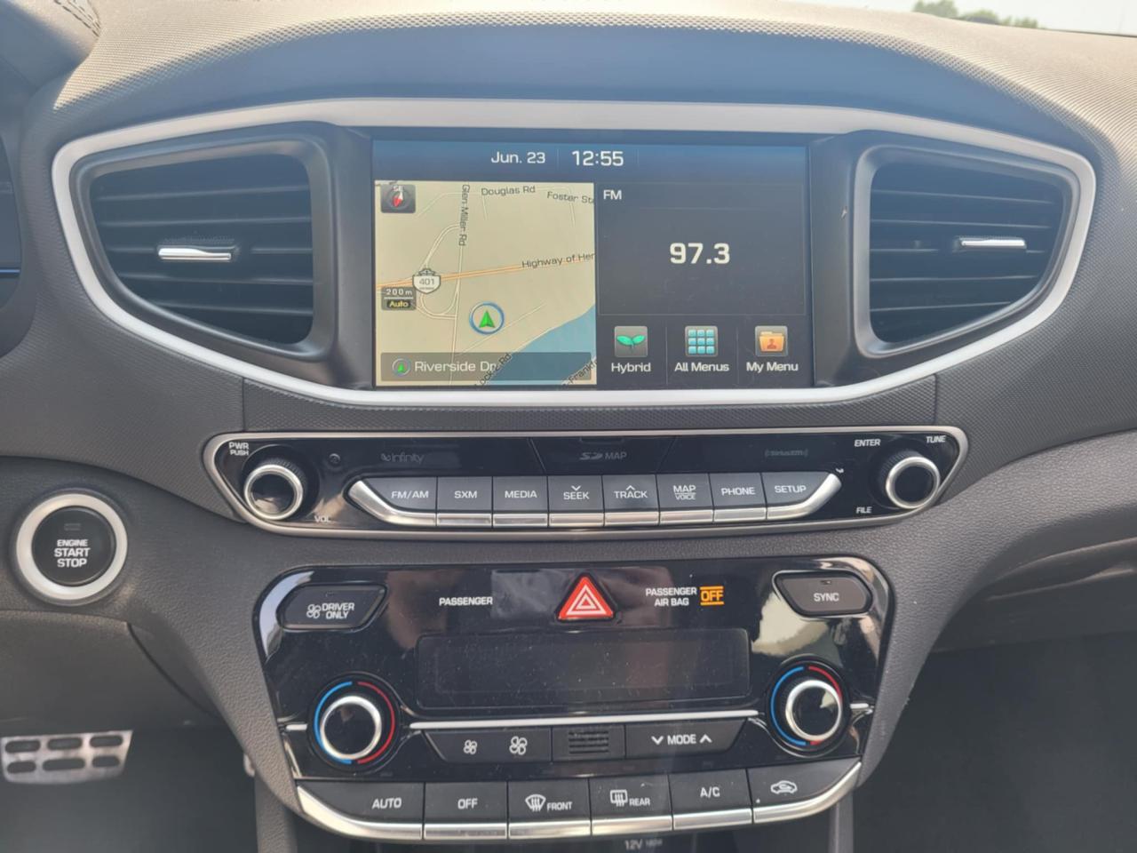 2017 Hyundai IONIQ LIMITED | ONE OWNER | LEATHER | NAV | SUNROOF Photo10
