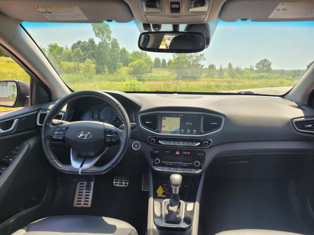 2017 Hyundai IONIQ LIMITED | ONE OWNER | LEATHER | NAV | SUNROOF Photo29
