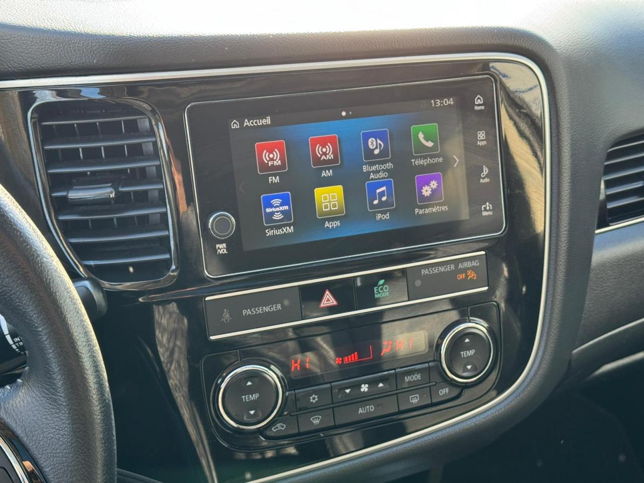 2019 Mitsubishi Outlander TOURING EDITION | AWC | CLEAN CARFAX | ONE OWNER Photo13