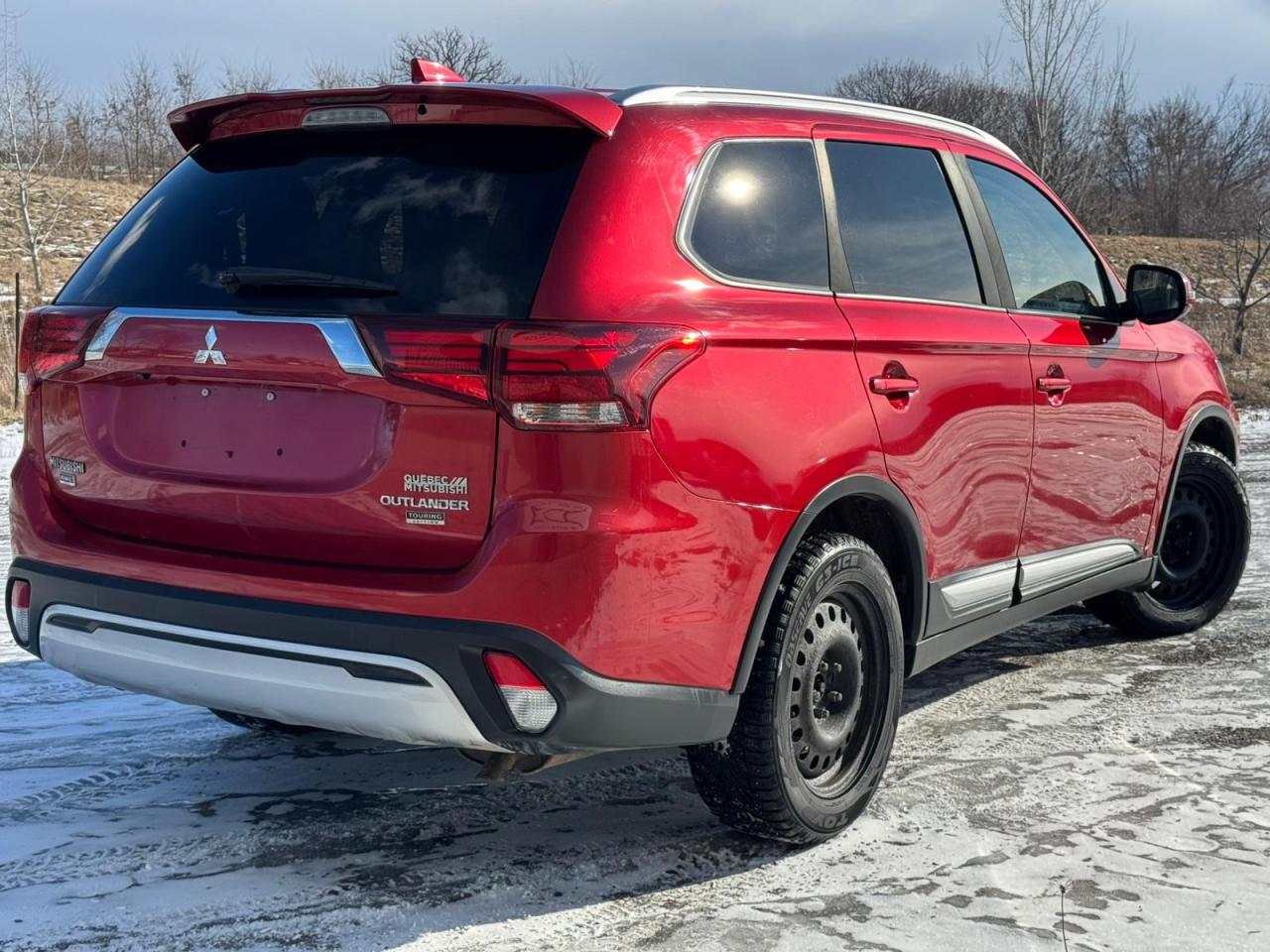 2019 Mitsubishi Outlander TOURING EDITION | AWC | CLEAN CARFAX | ONE OWNER Photo4