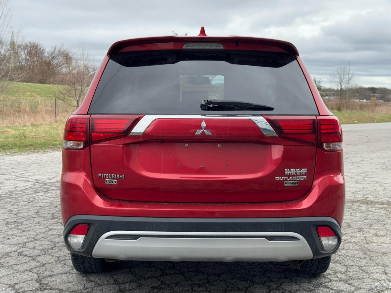 2019 Mitsubishi Outlander TOURING EDITION | AWC | CLEAN CARFAX | ONE OWNER Photo3