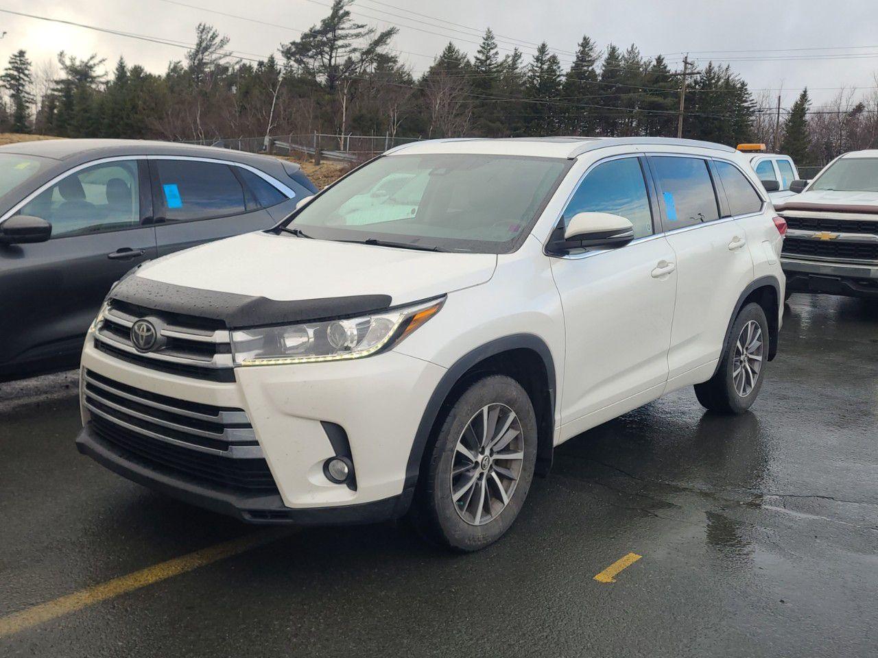 Used 2017 Toyota Highlander AWD 4DR XLE for sale in Truro, NS