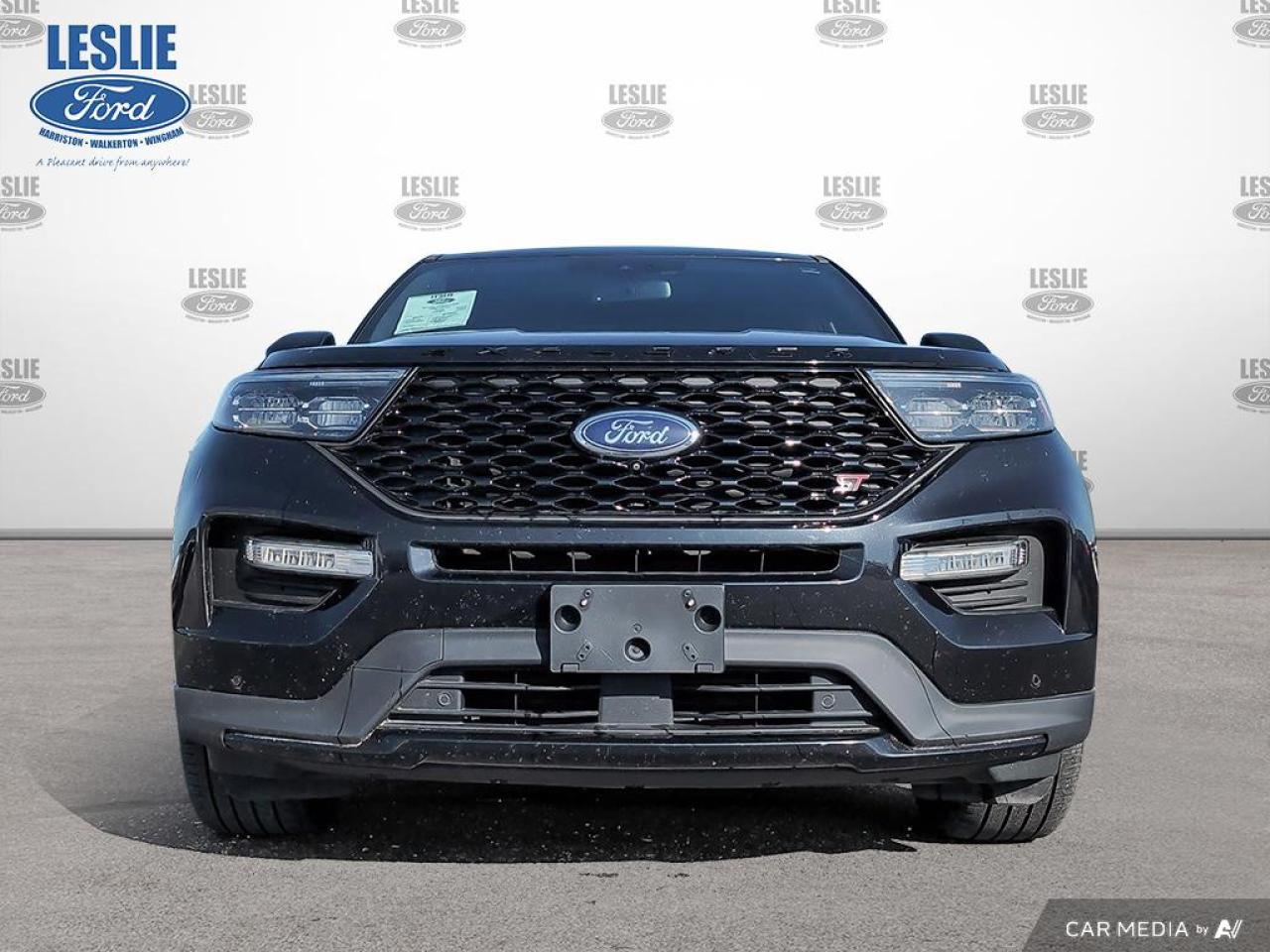 2022 Ford Explorer ST 4WD Photo