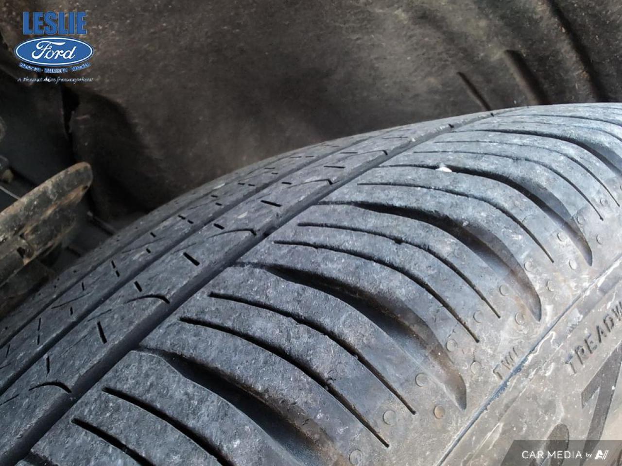 2022 Ford Explorer ST 4WD Photo