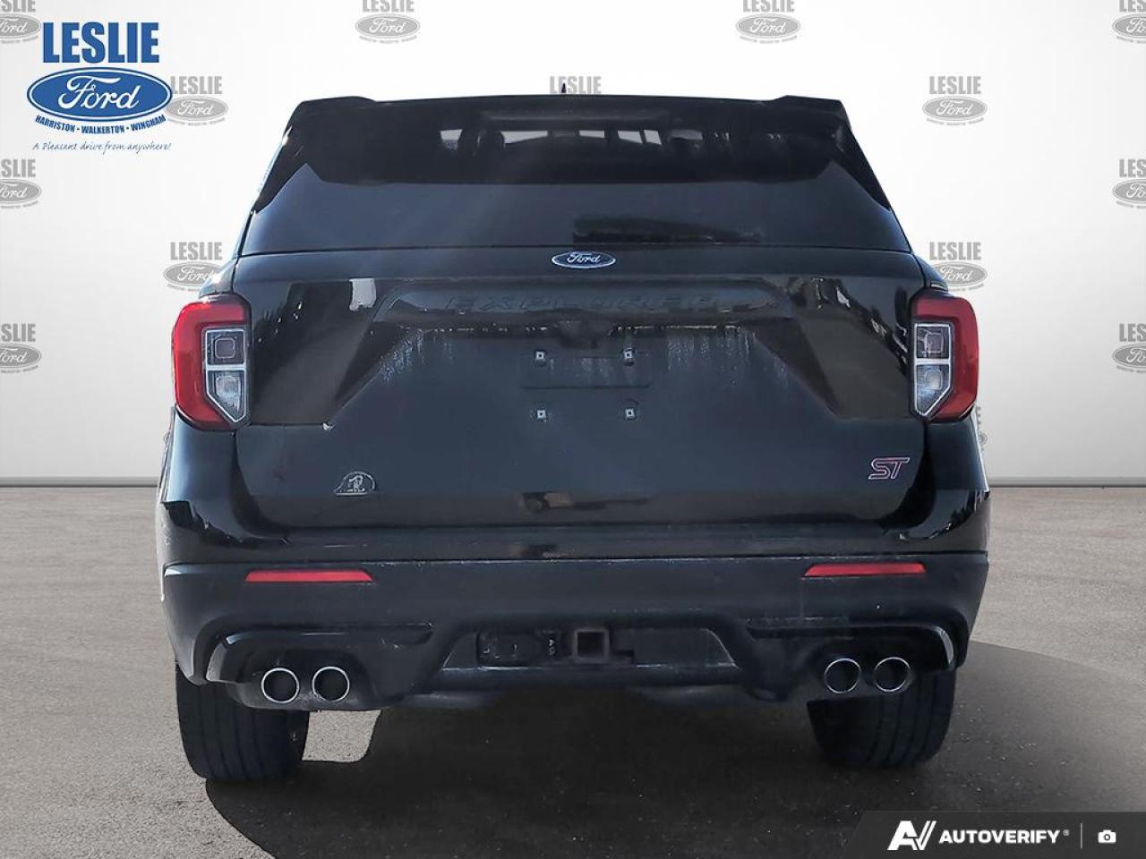 2022 Ford Explorer ST 4WD Photo4