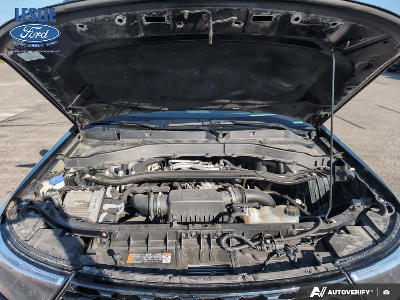 2022 Ford Explorer ST 4WD Photo